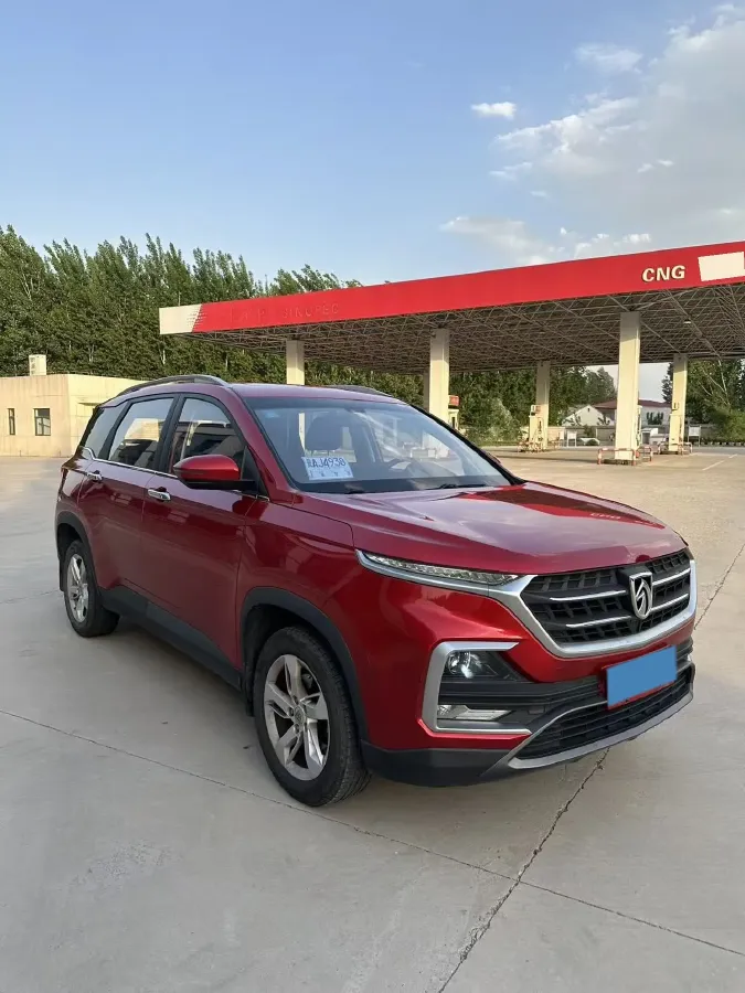2018 BaoJun 530 1.5T 150HP L4 6MT,autocango,china used car exporter,china ev exporter,chinese used car exporter,chinese used ev exporter