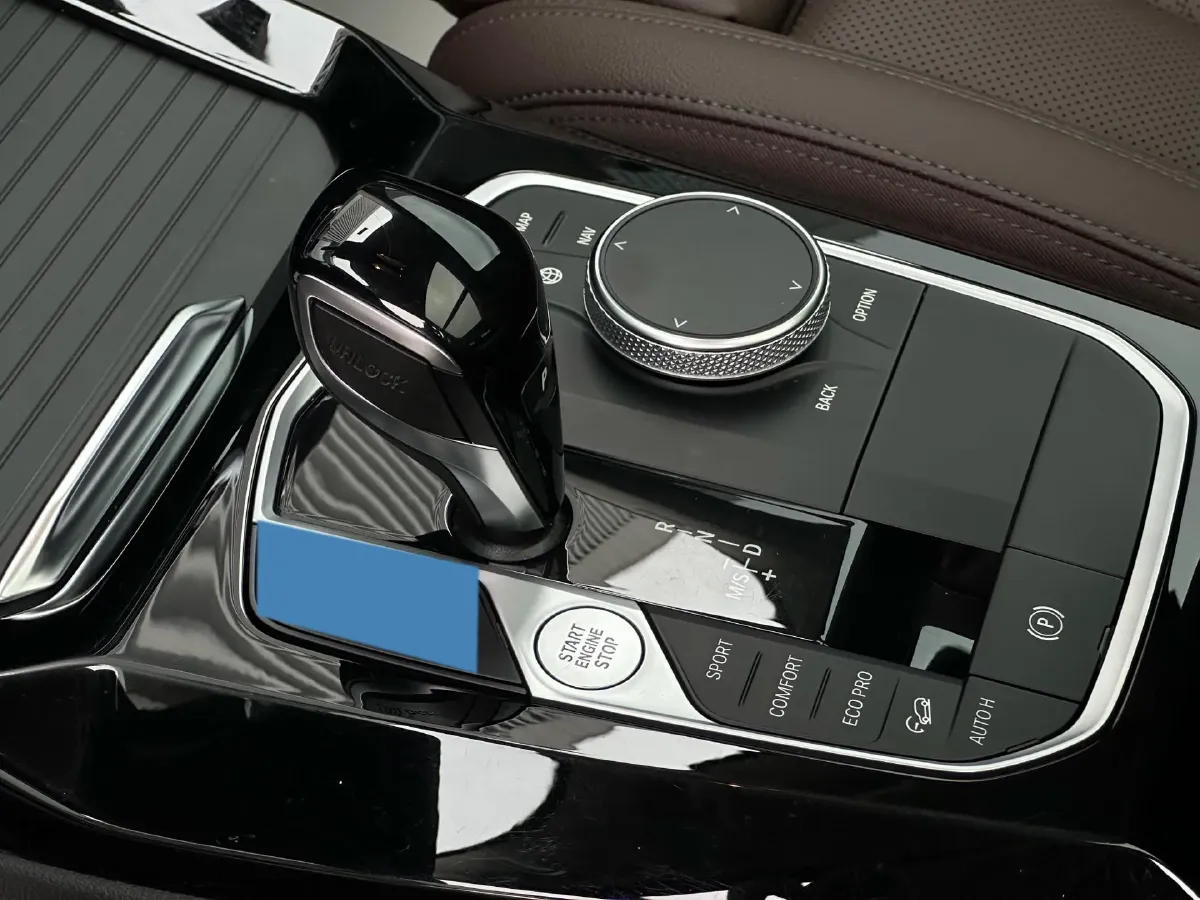 2023 BMW X3 2.0T 245HP L4 8AT,autocango,china used car exporter,china ev exporter,chinese used car exporter,chinese used ev exporter