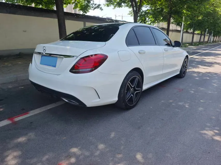 2021 Mercedes-Benz C Class 1.5T 184HP L4 9AT,autocango,china used car exporter,china ev exporter,chinese used car exporter,chinese used ev exporter