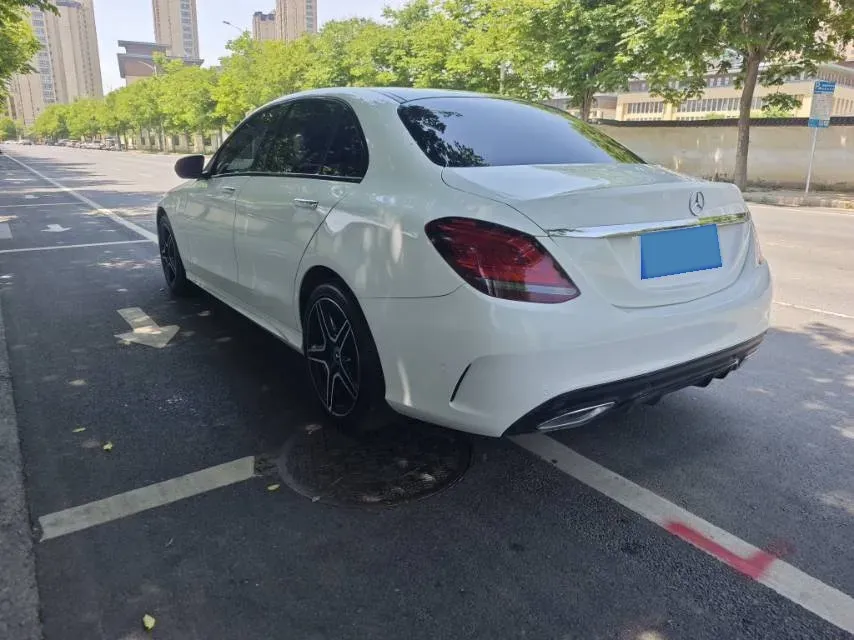 2021 Mercedes-Benz C Class 1.5T 184HP L4 9AT,autocango,china used car exporter,china ev exporter,chinese used car exporter,chinese used ev exporter