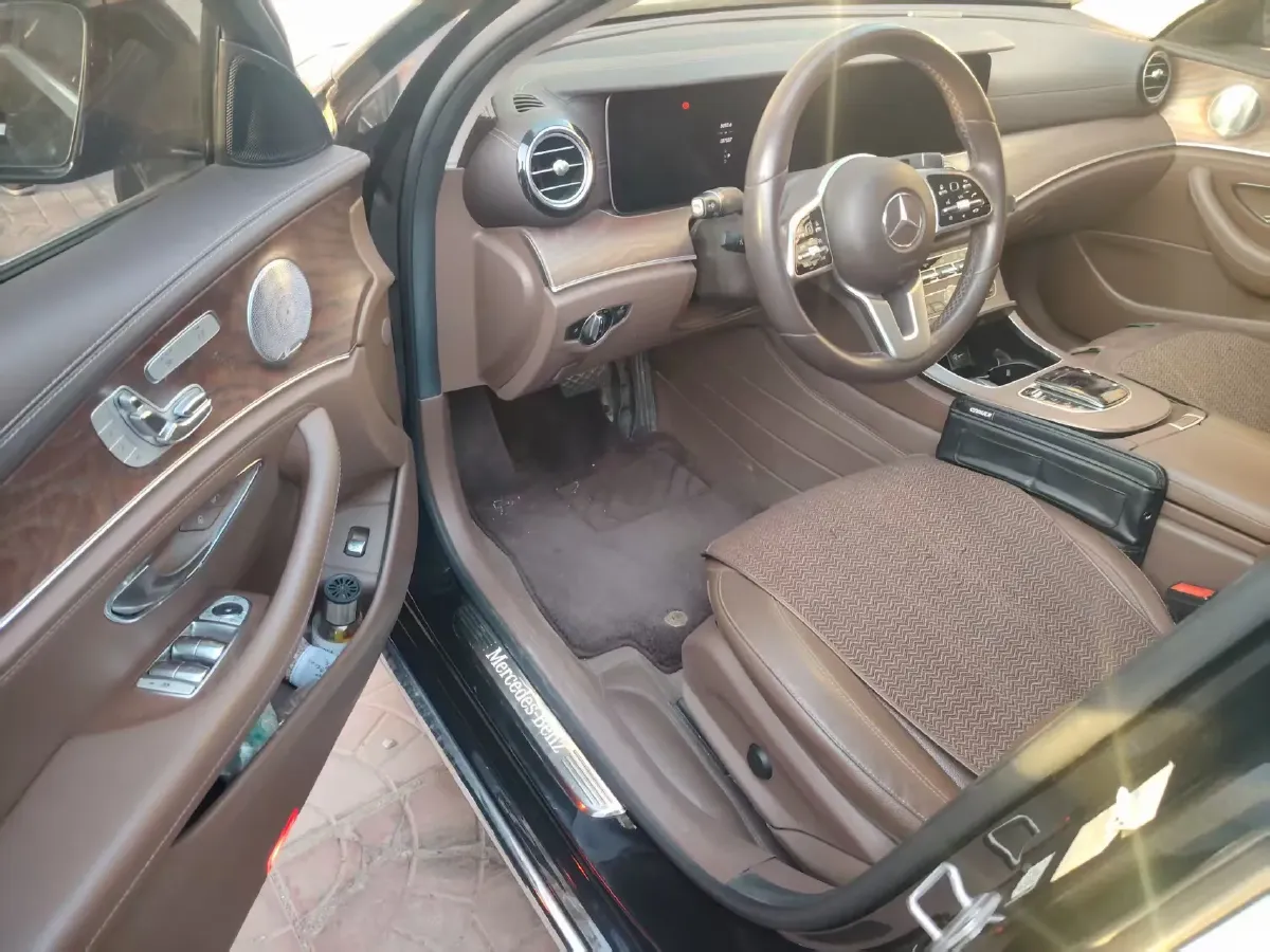 2020 Mercedes-Benz E Class 2.0T 258HP L4 9AT,autocango,china used car exporter,china ev exporter,chinese used car exporter,chinese used ev exporter