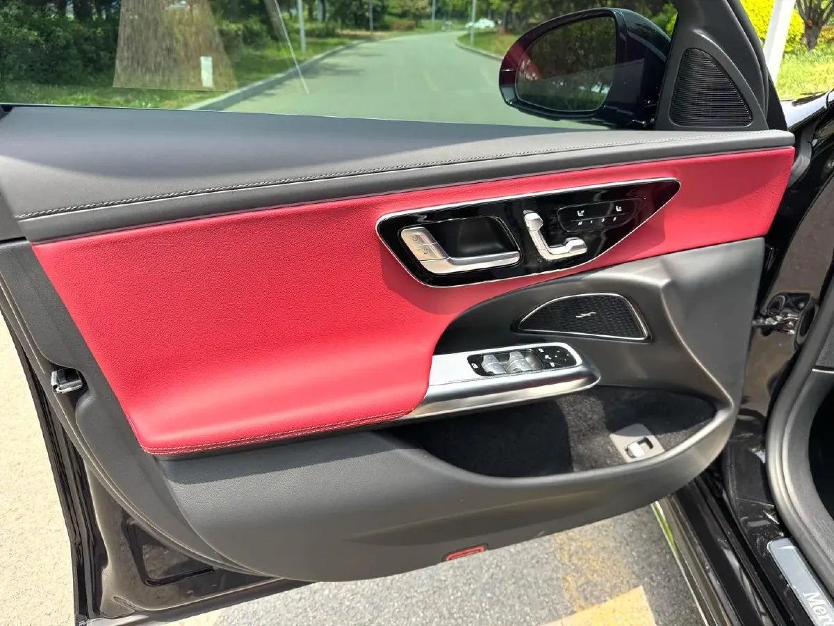 2024 Mercedes-Benz E Class 2.0T 258HP L4 9AT,autocango,china used car exporter,china ev exporter,chinese used car exporter,chinese used ev exporter