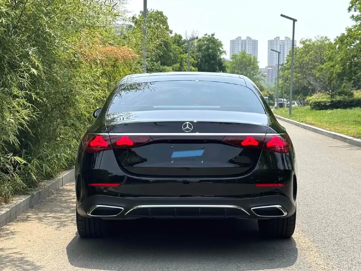 2024 Mercedes-Benz E Class 2.0T 258HP L4 9AT,autocango,china used car exporter,china ev exporter,chinese used car exporter,chinese used ev exporter