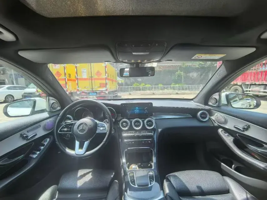 2020 Mercedes-Benz GLC Class 2.0T 197HP L4 9AT,autocango,china used car exporter,china ev exporter,chinese used car exporter,chinese used ev exporter