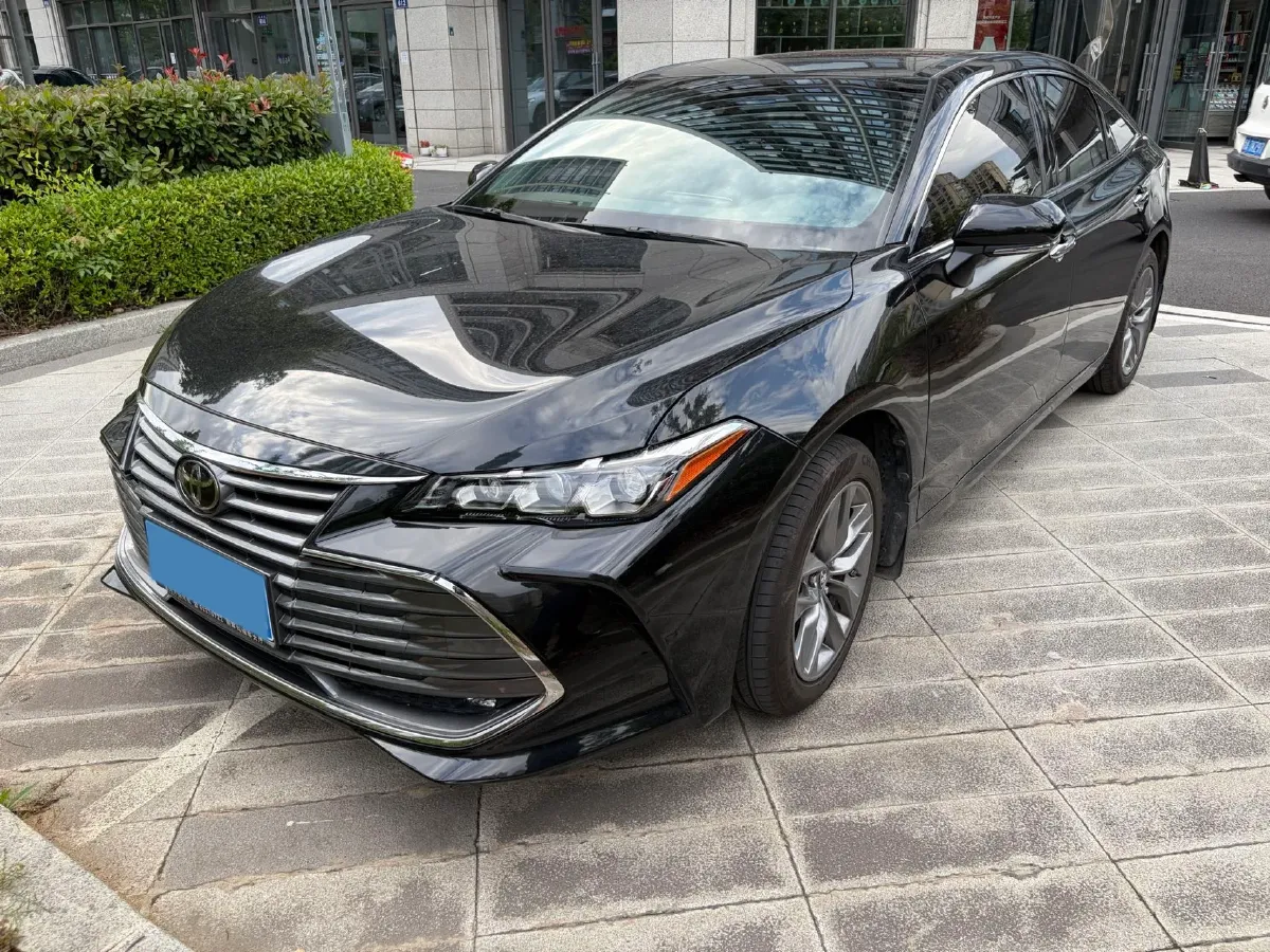 2021 Toyota Avalon 2.5L 209HP L4 8AT,autocango,china used car exporter,china ev exporter,chinese used car exporter,chinese used ev exporter