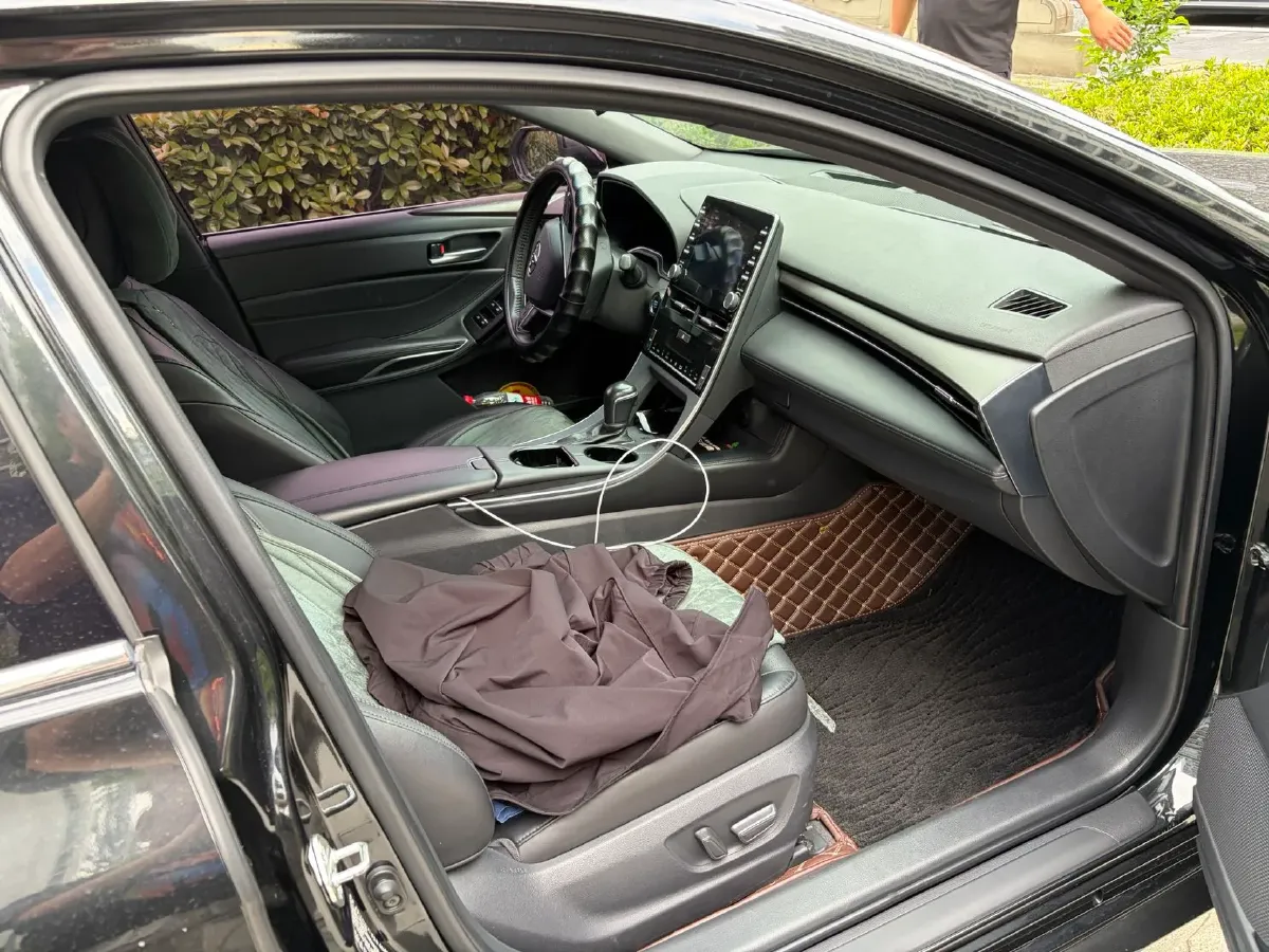 2021 Toyota Avalon 2.5L 209HP L4 8AT,autocango,china used car exporter,china ev exporter,chinese used car exporter,chinese used ev exporter