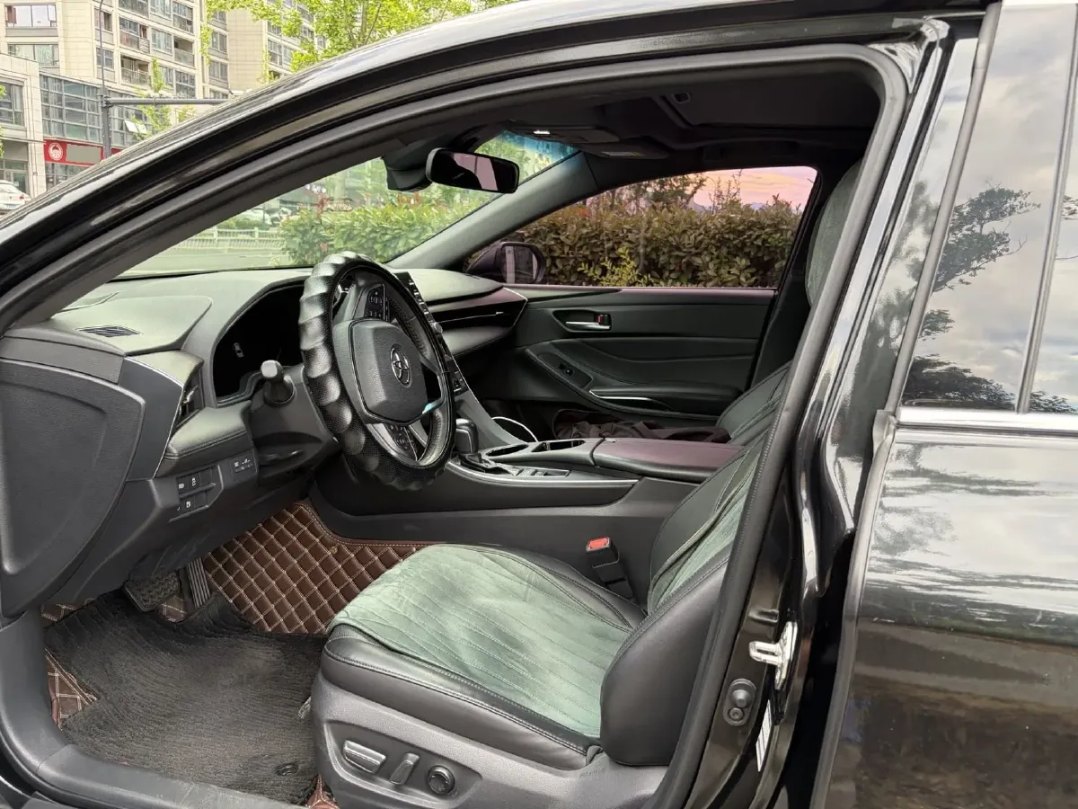 2021 Toyota Avalon 2.5L 209HP L4 8AT,autocango,china used car exporter,china ev exporter,chinese used car exporter,chinese used ev exporter