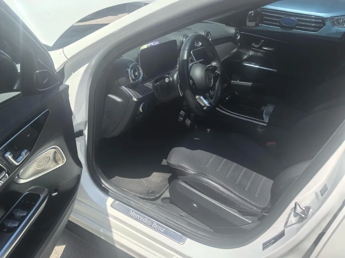 2023 Mercedes-Benz C Class 1.5T 204HP L4 9AT,autocango,china used car exporter,china ev exporter,chinese used car exporter,chinese used ev exporter