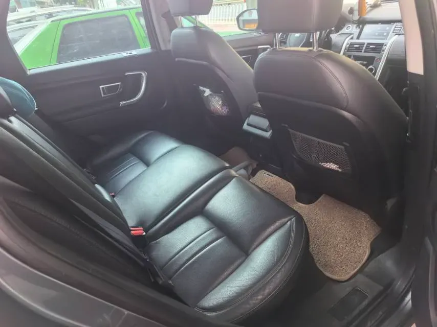 2018 Land Rover Discovery Sport 2.0T 241HP L4 9AT,autocango,china used car exporter,china ev exporter,chinese used car exporter,chinese used ev exporter