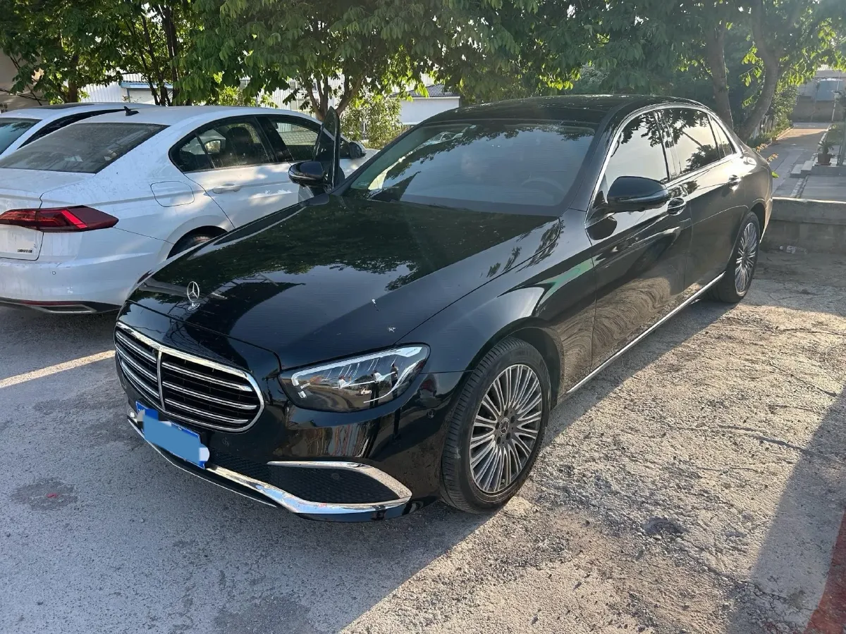 2021 Mercedes-Benz E Class 2.0T 258HP L4 9AT,autocango,china used car exporter,china ev exporter,chinese used car exporter,chinese used ev exporter