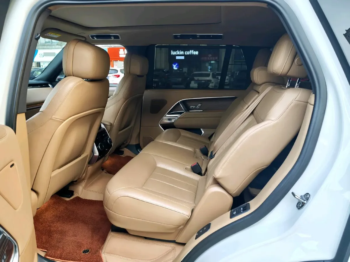 2024 Land Rover Range Rover 3.0T 400HP L6 8AT,autocango,china used car exporter,china ev exporter,chinese used car exporter,chinese used ev exporter