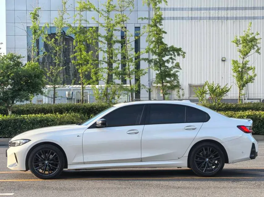 2023 BMW 3 Series 2.0T 184HP L4 8AT,autocango,china used car exporter,china ev exporter,chinese used car exporter,chinese used ev exporter