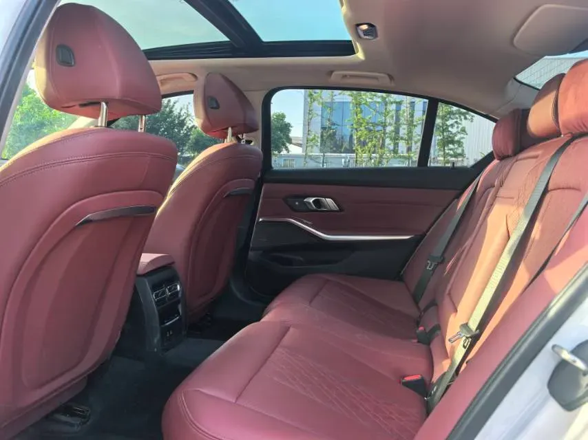 2023 BMW 3 Series 2.0T 184HP L4 8AT,autocango,china used car exporter,china ev exporter,chinese used car exporter,chinese used ev exporter