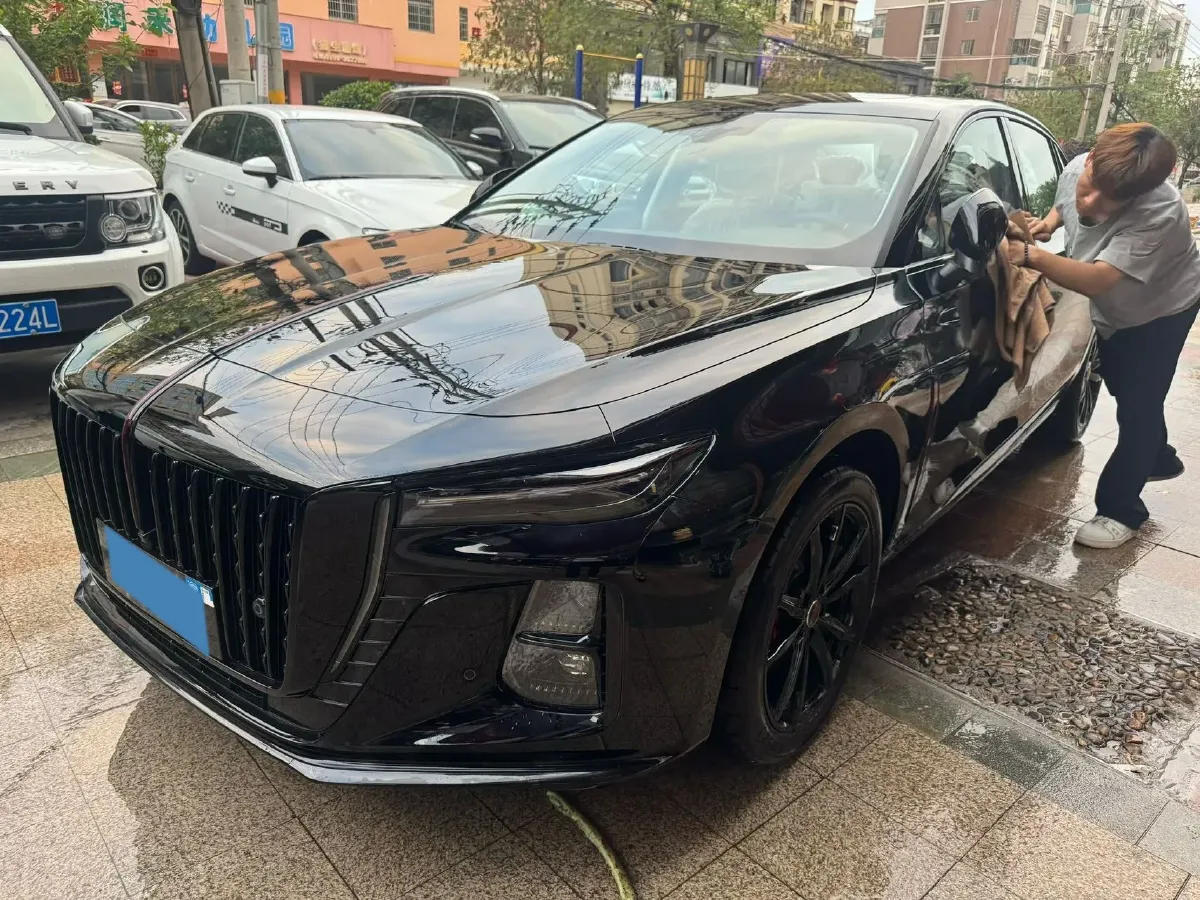 2025 HongQi H5 1.5T 169HP L4 7DCT,autocango,china used car exporter,china ev exporter,chinese used car exporter,chinese used ev exporter