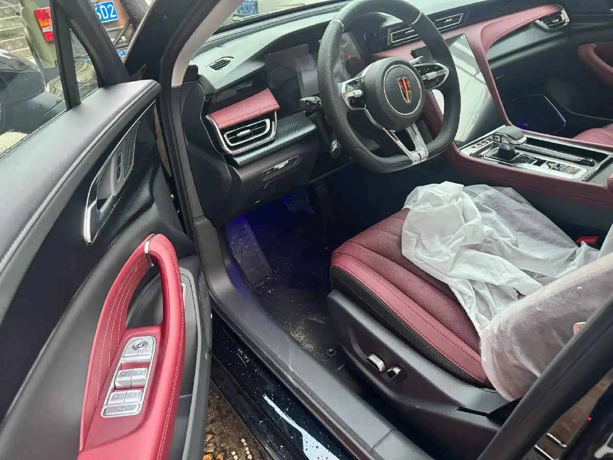2025 HongQi H5 1.5T 169HP L4 7DCT,autocango,china used car exporter,china ev exporter,chinese used car exporter,chinese used ev exporter