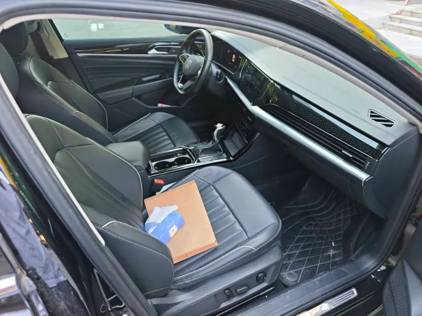 2022 Skoda Kodiak GT 2.0T 186HP L4 7DCT,autocango,china used car exporter,china ev exporter,chinese used car exporter,chinese used ev exporter