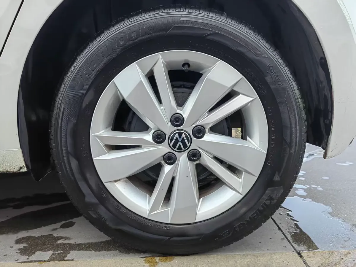2021 Bestune T55 1.5T 169HP L4 7DCT,autocango,china used car exporter,china ev exporter,chinese used car exporter,chinese used ev exporter