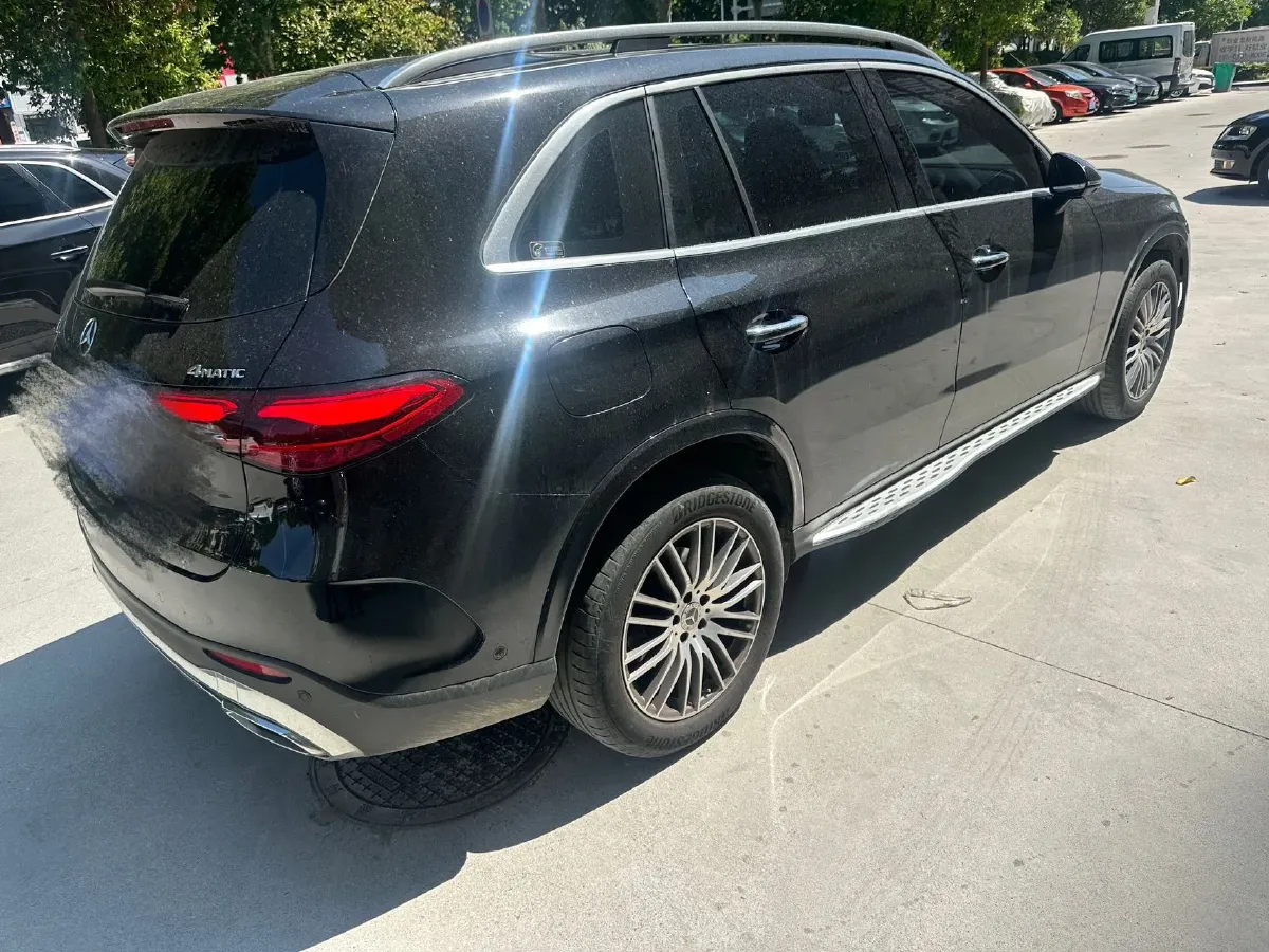 2023 Mercedes-Benz GLC Class 2.0T 258HP L4 9AT,autocango,china used car exporter,china ev exporter,chinese used car exporter,chinese used ev exporter