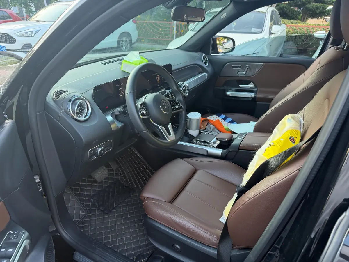 2023 Mercedes-Benz GLB Class 2.0T 190HP L4 8DCT,autocango,china used car exporter,china ev exporter,chinese used car exporter,chinese used ev exporter