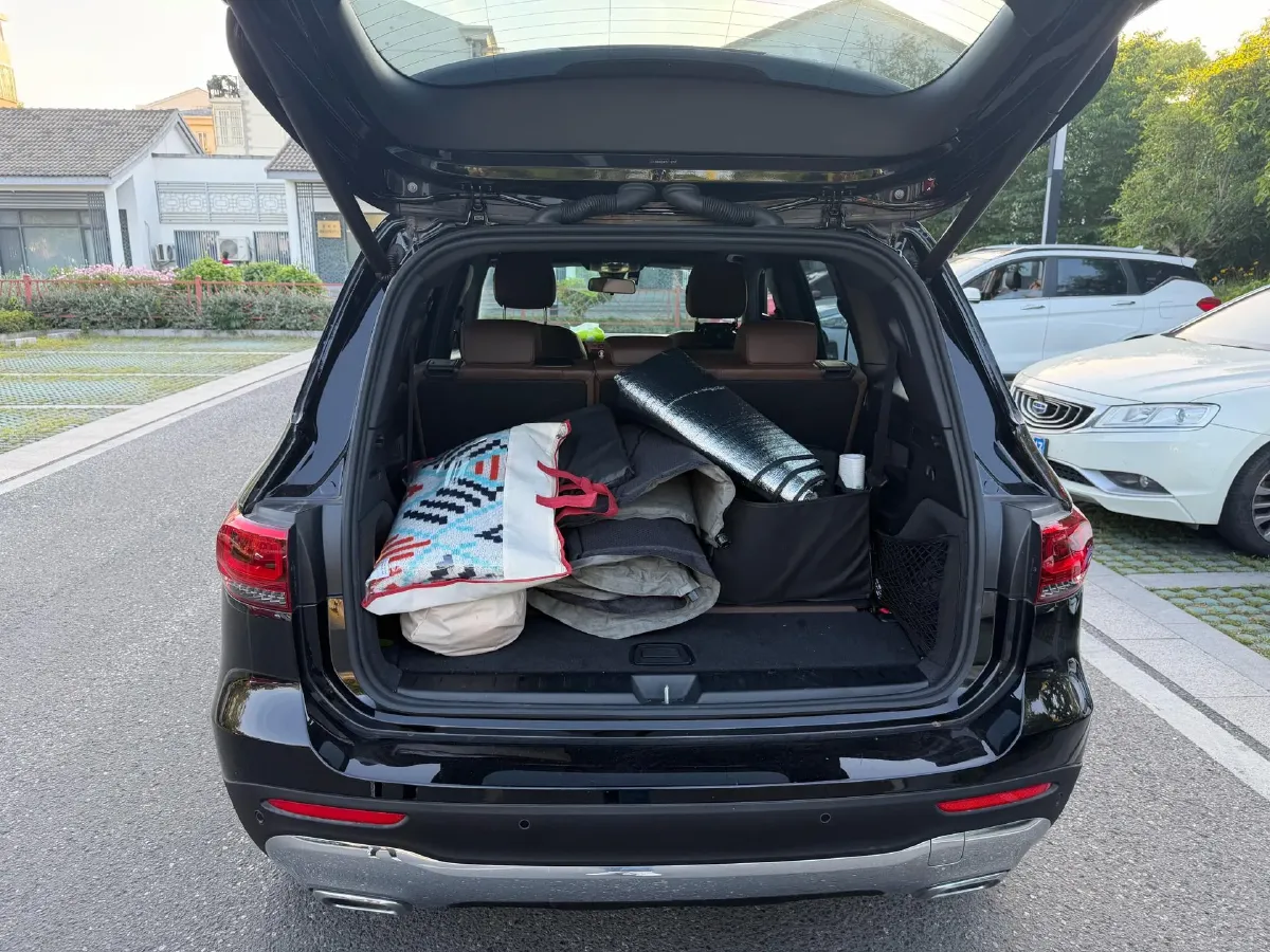 2023 Mercedes-Benz GLB Class 2.0T 190HP L4 8DCT,autocango,china used car exporter,china ev exporter,chinese used car exporter,chinese used ev exporter