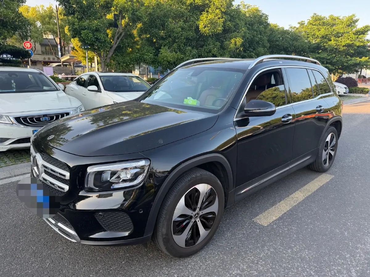 2023 Mercedes-Benz GLB Class 2.0T 190HP L4 8DCT,autocango,china used car exporter,china ev exporter,chinese used car exporter,chinese used ev exporter
