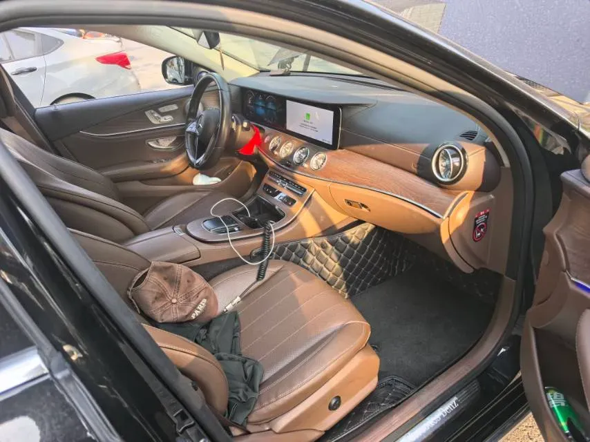 2021 Mercedes-Benz E Class 2.0T 258HP L4 9AT,autocango,china used car exporter,china ev exporter,chinese used car exporter,chinese used ev exporter