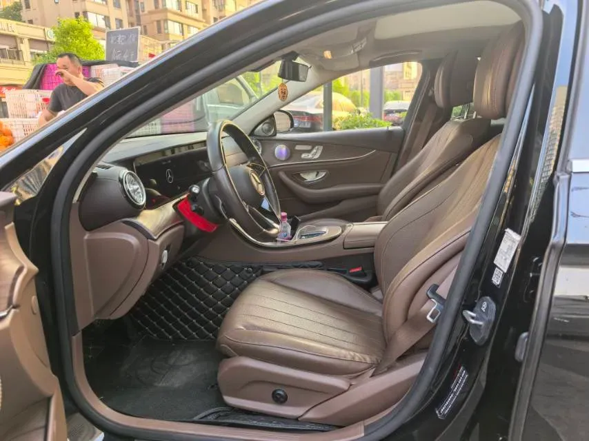 2021 Mercedes-Benz E Class 2.0T 258HP L4 9AT,autocango,china used car exporter,china ev exporter,chinese used car exporter,chinese used ev exporter
