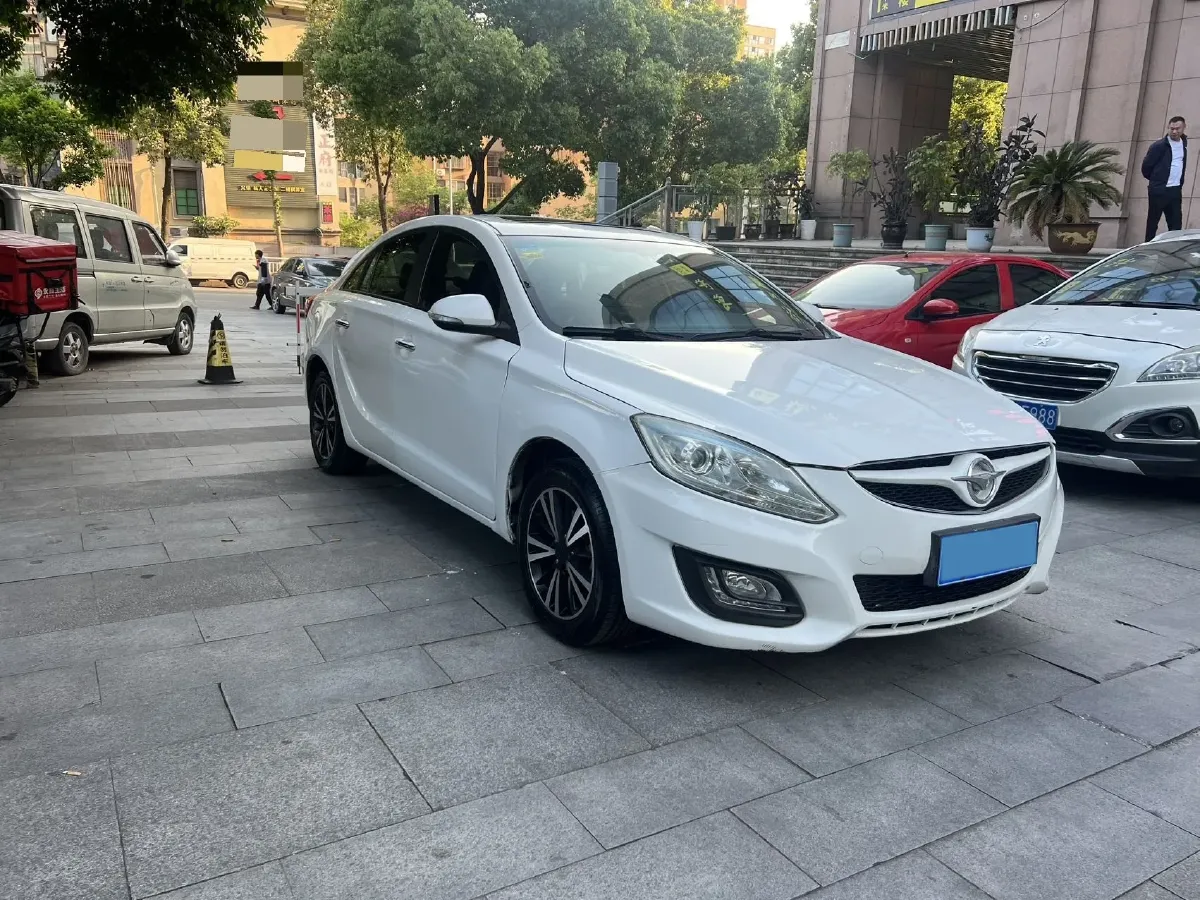 2017 HaiMa M6 1.5T 163HP L4 CVT,autocango,china used car exporter,china ev exporter,chinese used car exporter,chinese used ev exporter