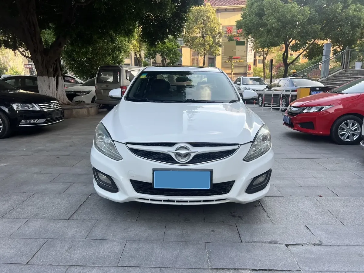 2017 HaiMa M6 1.5T 163HP L4 CVT,autocango,china used car exporter,china ev exporter,chinese used car exporter,chinese used ev exporter