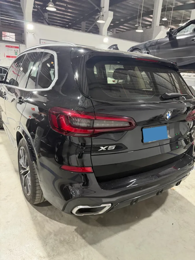 2020 BMW X5 3.0T 340HP L6 8AT,autocango,china used car exporter,china ev exporter,chinese used car exporter,chinese used ev exporter
