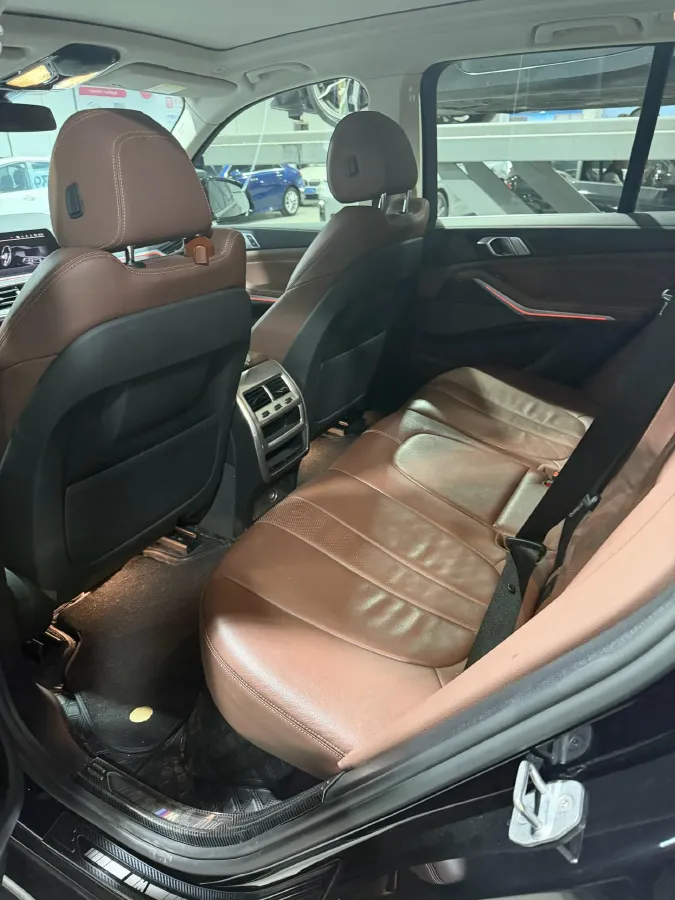 2020 BMW X5 3.0T 340HP L6 8AT,autocango,china used car exporter,china ev exporter,chinese used car exporter,chinese used ev exporter