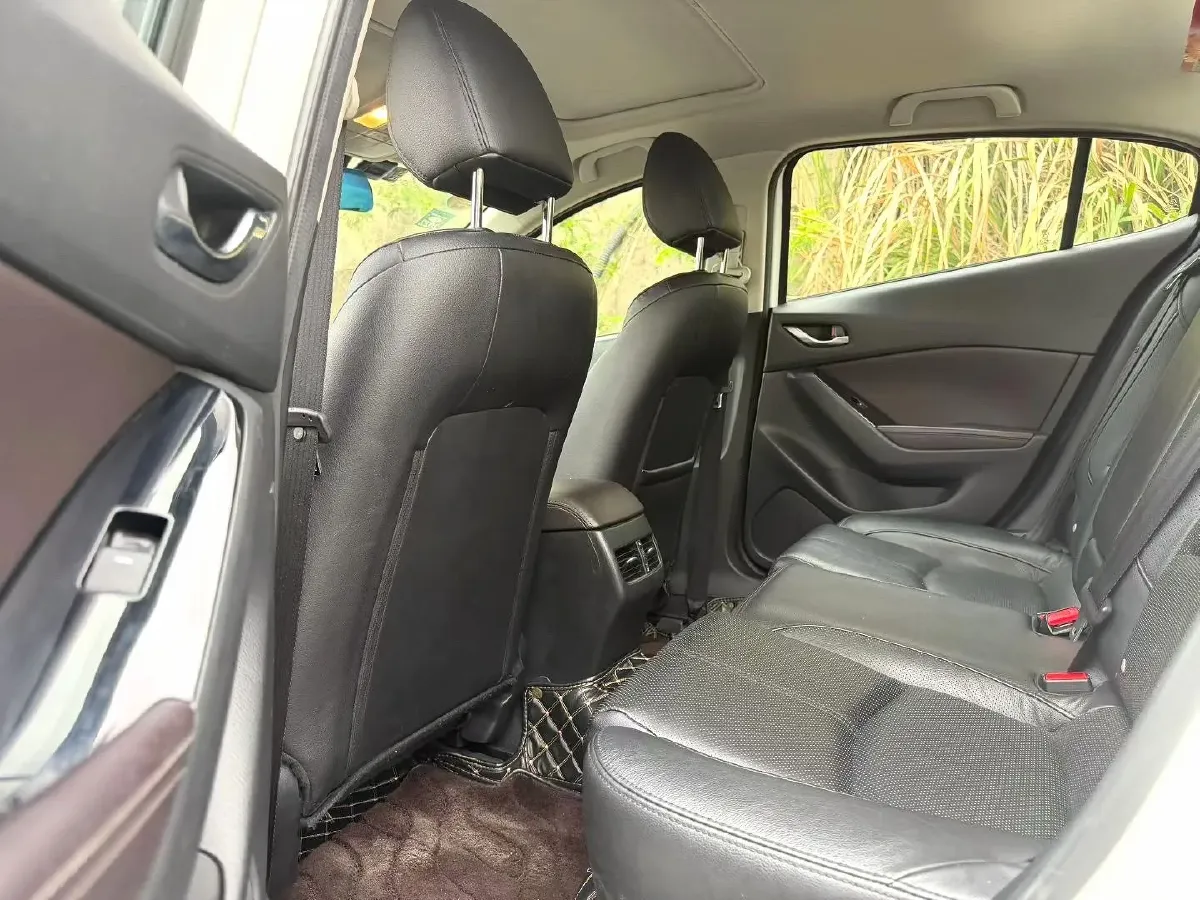 2017 Mazda 3 Axela 2.0L 158HP L4 6AT,autocango,china used car exporter,china ev exporter,chinese used car exporter,chinese used ev exporter