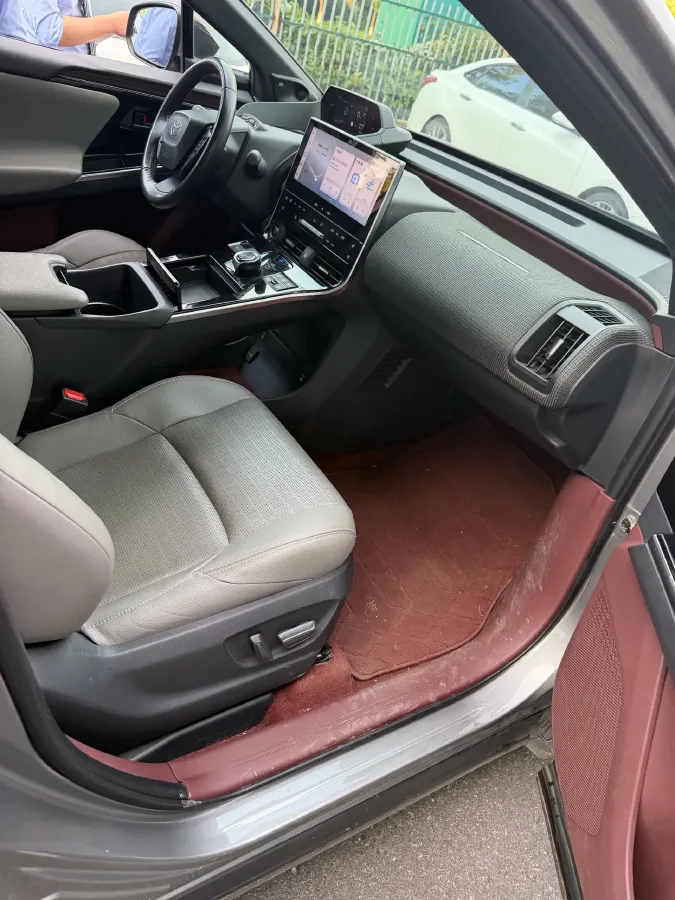 2022 Toyota bZ4X BEV 66.7KWH,autocango,china used car exporter,china ev exporter,chinese used car exporter,chinese used ev exporter