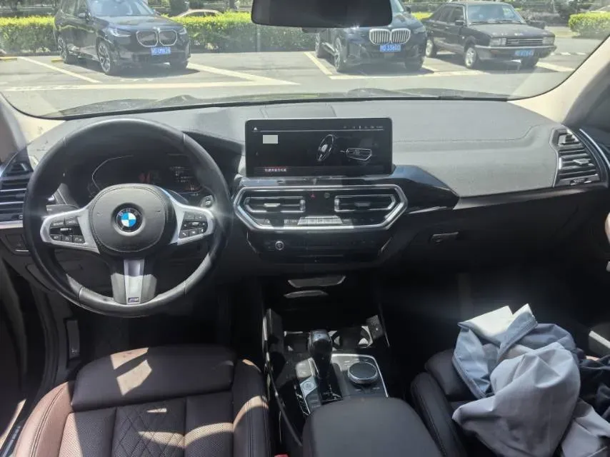 2022 BMW X3 2.0T 184HP L4 8AT,autocango,china used car exporter,china ev exporter,chinese used car exporter,chinese used ev exporter