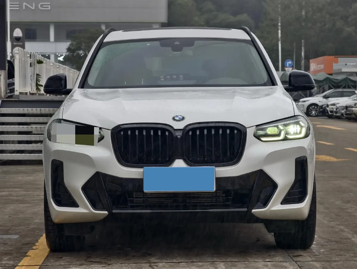 2022 BMW X3 2.0T 252HP L4 8AT,autocango,china used car exporter,china ev exporter,chinese used car exporter,chinese used ev exporter