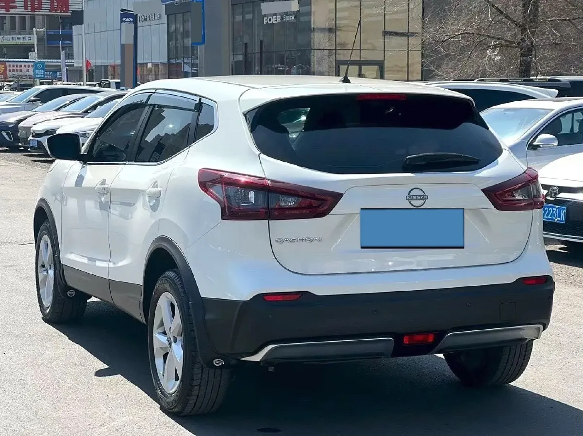 2023 Nissan Qashqai 2.0L 151HP L4 CVT,autocango,china used car exporter,china ev exporter,chinese used car exporter,chinese used ev exporter
