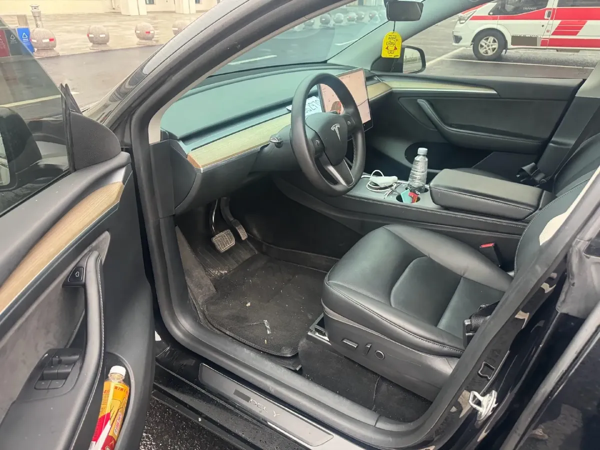 2021 Tesla Model Y BEV 60KWH,autocango,china used car exporter,china ev exporter,chinese used car exporter,chinese used ev exporter