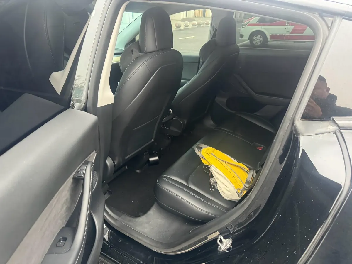2021 Tesla Model Y BEV 60KWH,autocango,china used car exporter,china ev exporter,chinese used car exporter,chinese used ev exporter