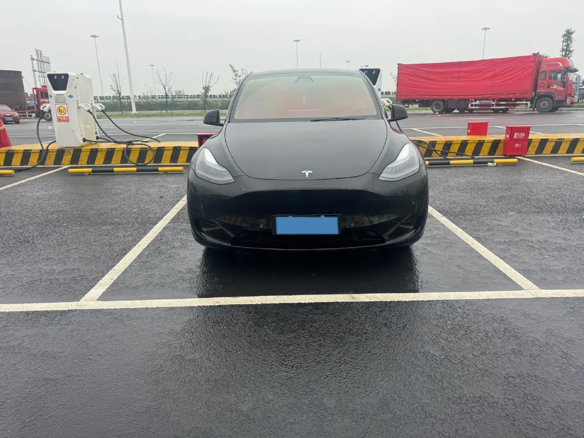 2021 Tesla Model Y BEV 60KWH,autocango,china used car exporter,china ev exporter,chinese used car exporter,chinese used ev exporter