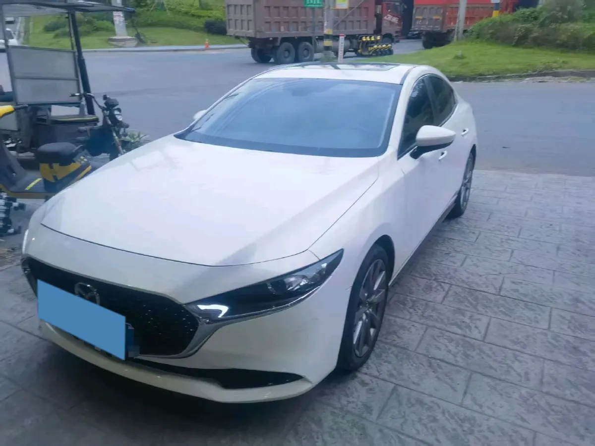 2022 Mazda 3 Axela 2.0L 158HP L4 6AT,autocango,china used car exporter,china ev exporter,chinese used car exporter,chinese used ev exporter