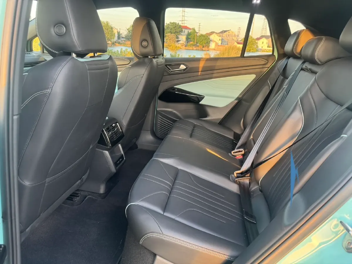 2023 Volkswagen ID.4 X BEV 83.4KWH,autocango,china used car exporter,china ev exporter,chinese used car exporter,chinese used ev exporter