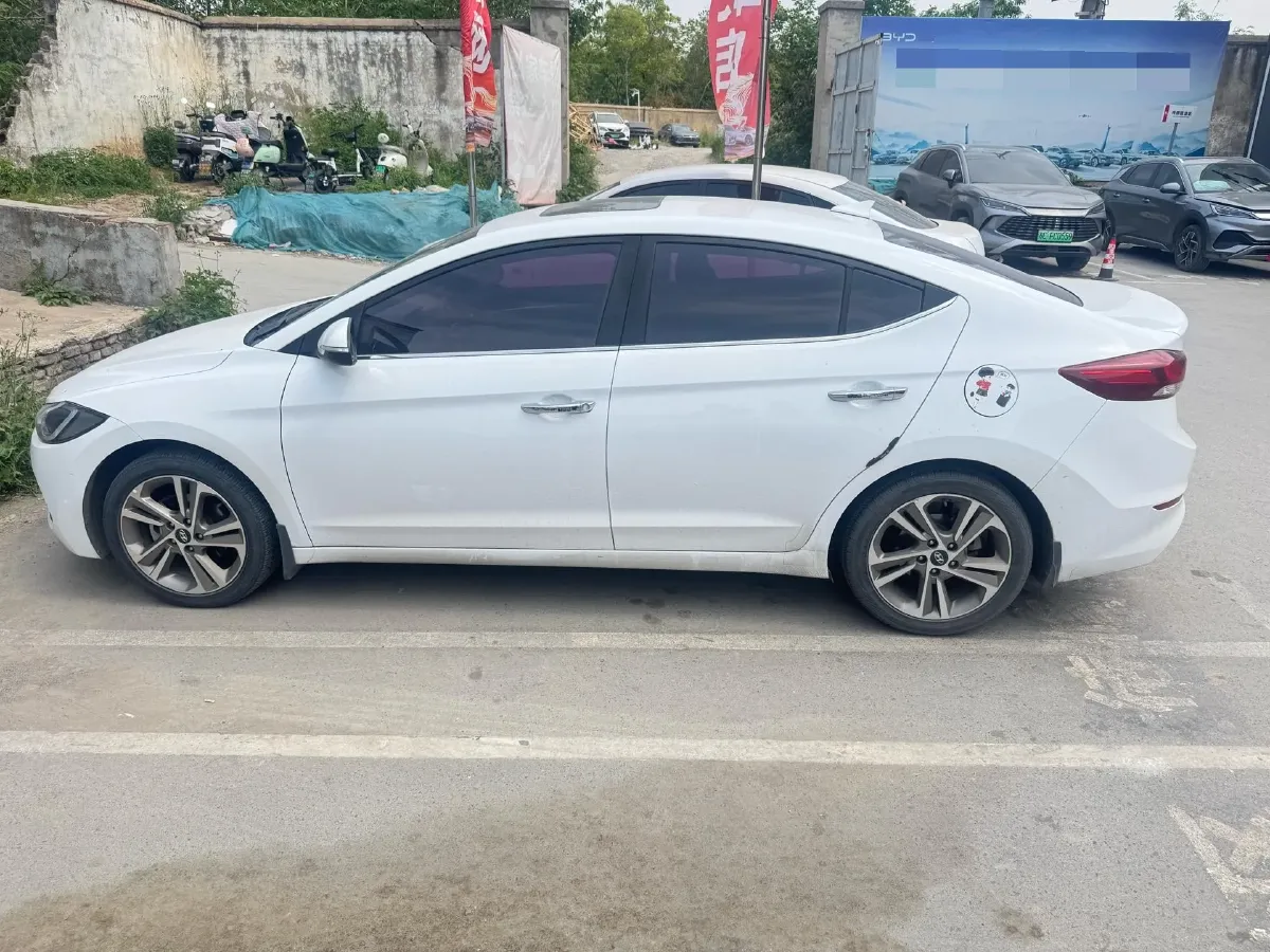 2016 Hyundai Elantra 1.6L 130HP L4 6AT,autocango,china used car exporter,china ev exporter,chinese used car exporter,chinese used ev exporter
