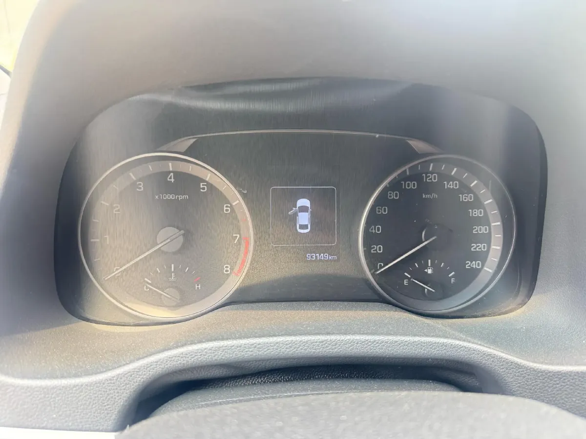 2016 Hyundai Elantra 1.6L 130HP L4 6AT,autocango,china used car exporter,china ev exporter,chinese used car exporter,chinese used ev exporter