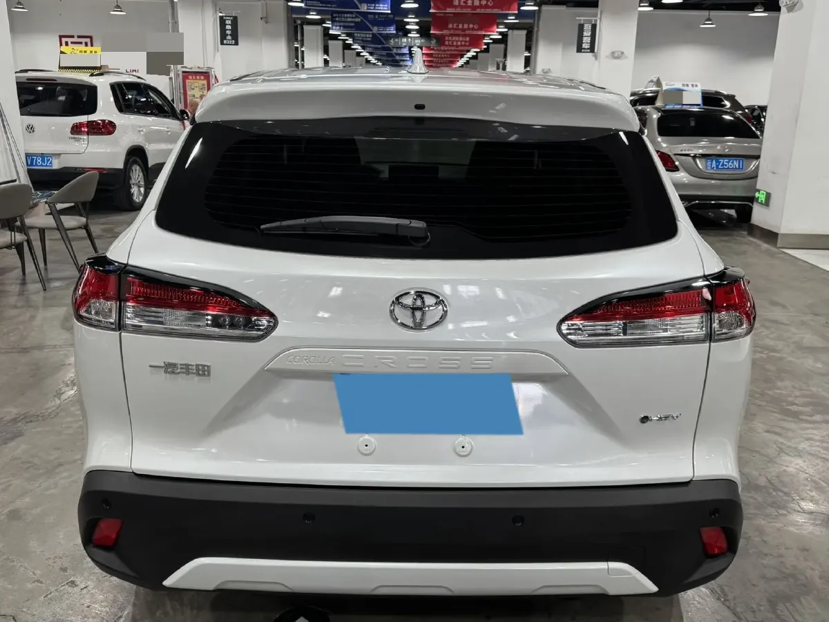 2024 Toyota Corolla Cross 2.0L 152HP L4 E-CVT Hybrid,autocango,china used car exporter,china ev exporter,chinese used car exporter,chinese used ev exporter