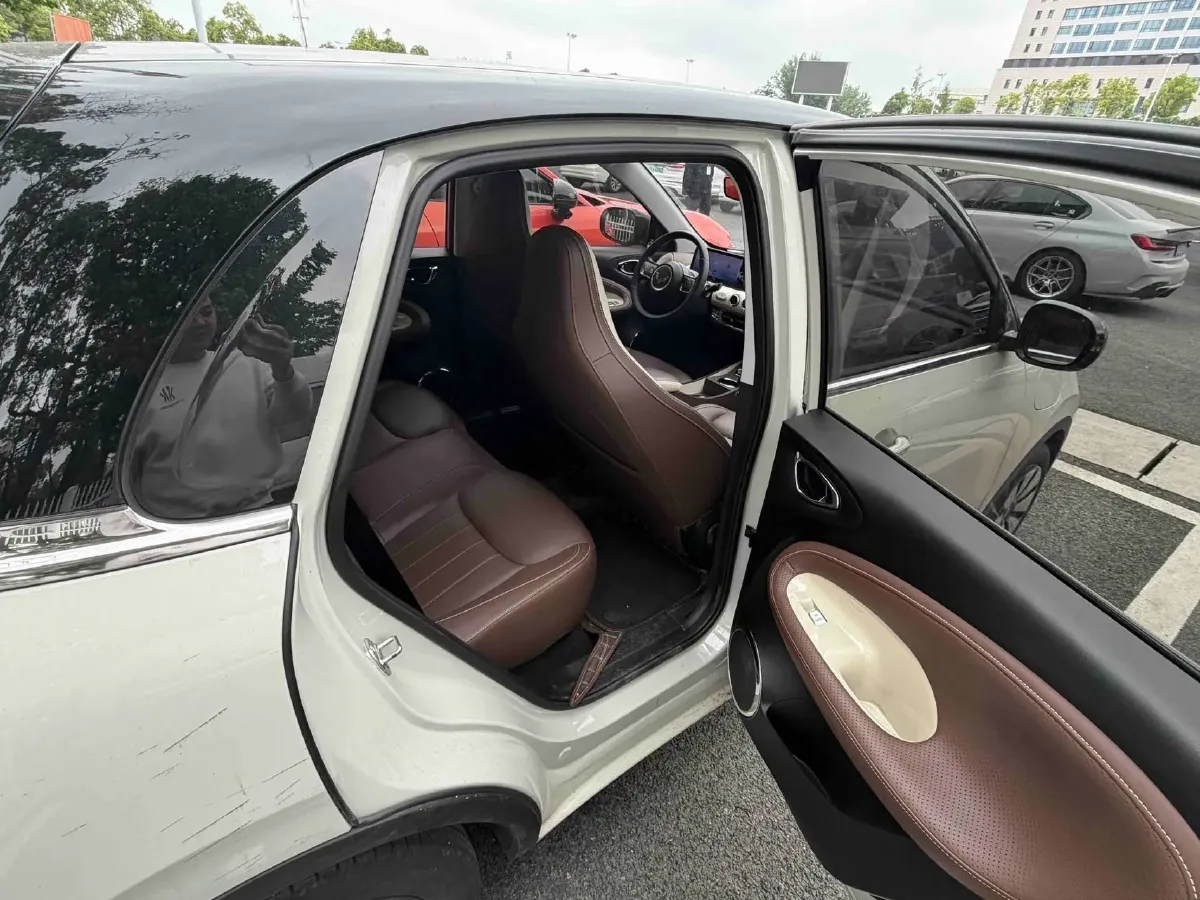2024 WuLing BinGuo BEV 31.9KWH,autocango,china used car exporter,china ev exporter,chinese used car exporter,chinese used ev exporter