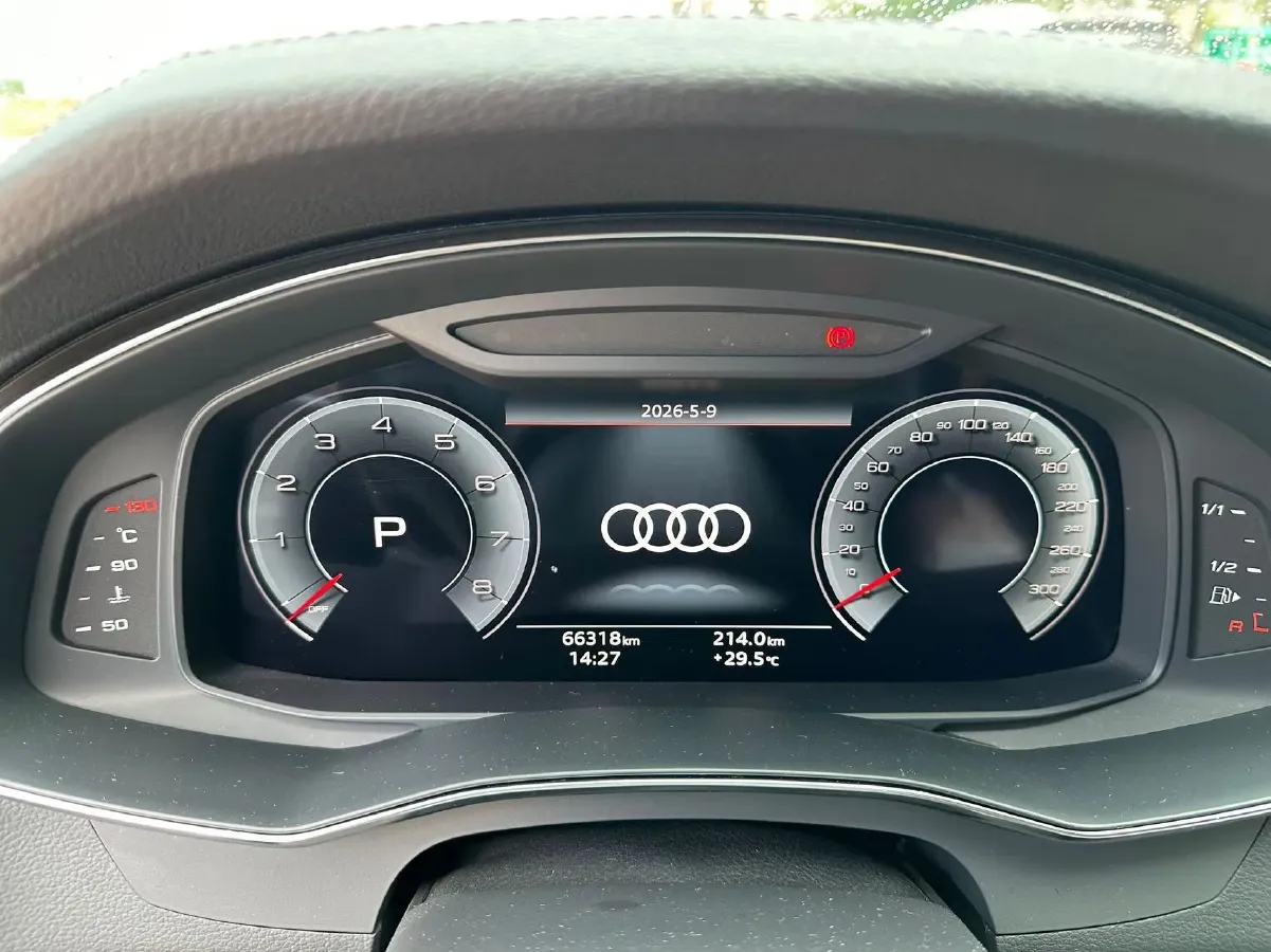 2021 Audi A6L 2.0T 224HP L4 7DCT,autocango,china used car exporter,china ev exporter,chinese used car exporter,chinese used ev exporter