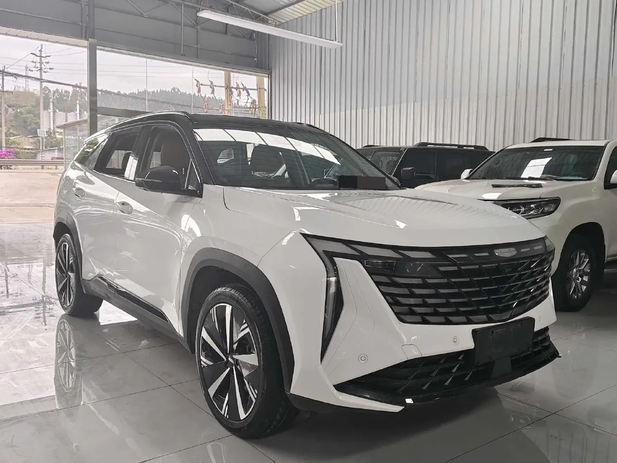 2023 Geely StarRay 1.5T 181HP L4 7DCT,autocango,china used car exporter,china ev exporter,chinese used car exporter,chinese used ev exporter