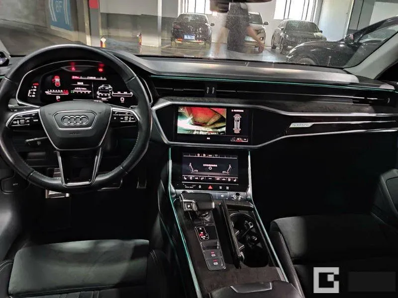 2021 Audi A6 3.0T 340HP V6 7DCT,autocango,china used car exporter,china ev exporter,chinese used car exporter,chinese used ev exporter