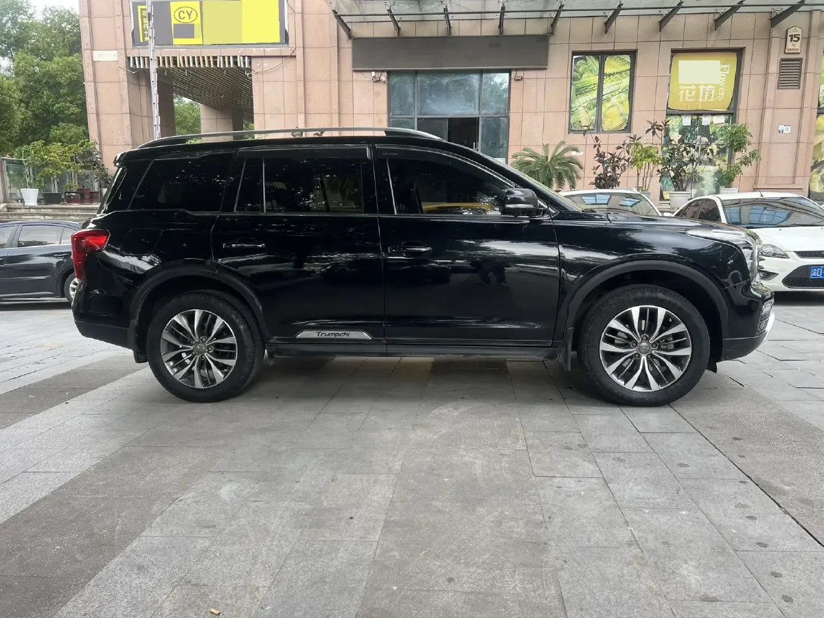 2017 GAC Trumpchi GS8 2.0T 201HP L4 6AT,autocango,china used car exporter,china ev exporter,chinese used car exporter,chinese used ev exporter