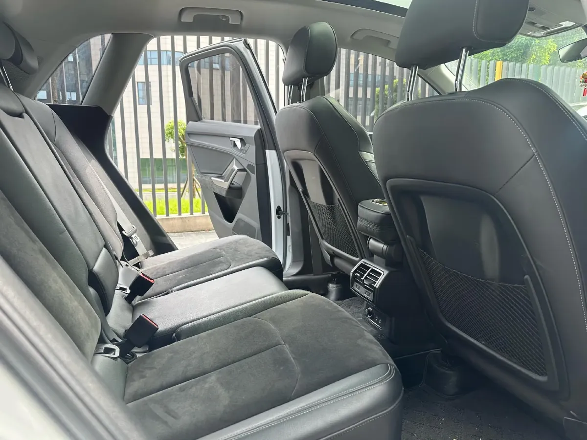 2022 Audi Q3 1.4T 150HP L4 7DCT,autocango,china used car exporter,china ev exporter,chinese used car exporter,chinese used ev exporter